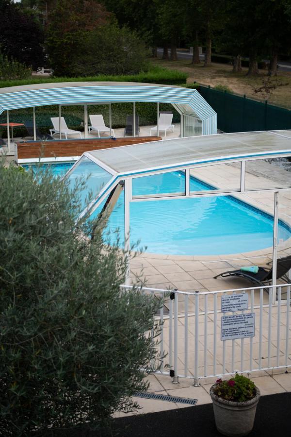 Logis Hotel Restaurant L'Escapade Le Pêchereau Екстериор снимка