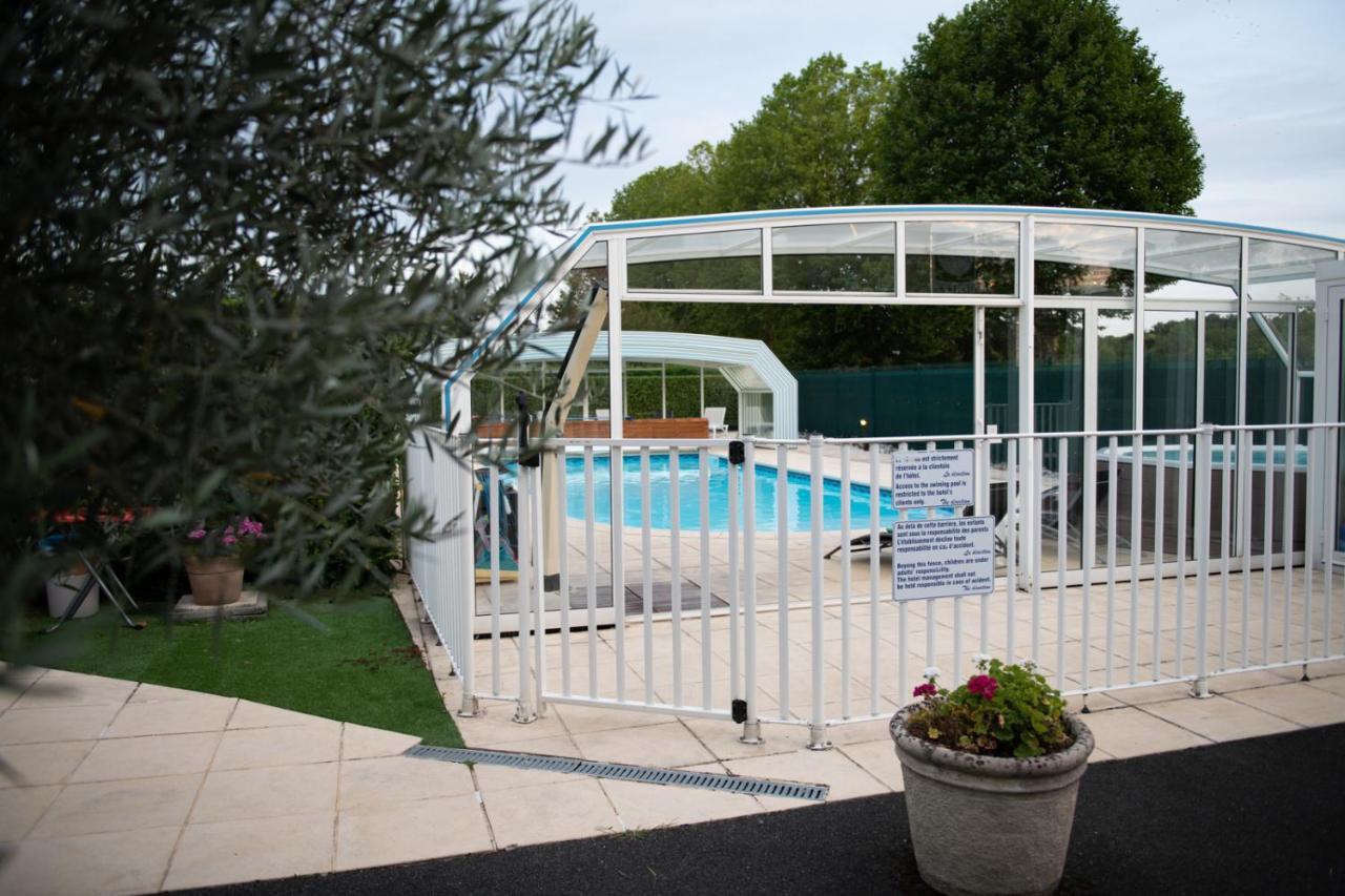Logis Hotel Restaurant L'Escapade Le Pêchereau Екстериор снимка