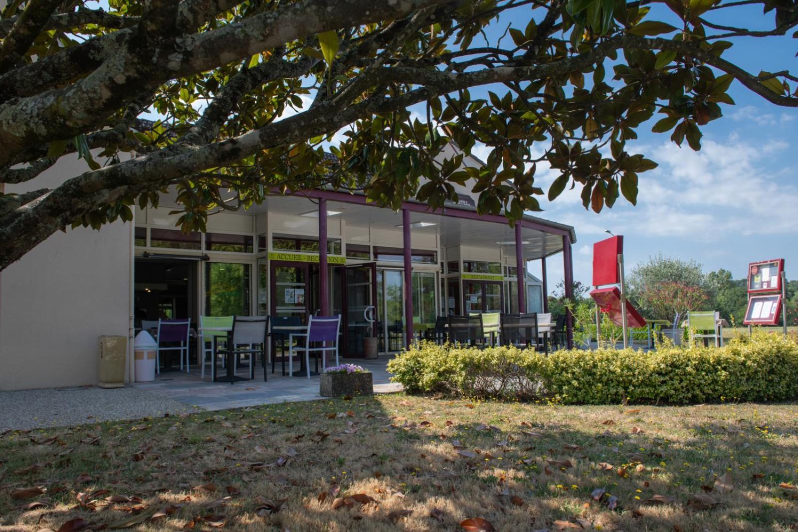 Logis Hotel Restaurant L'Escapade Le Pêchereau Екстериор снимка