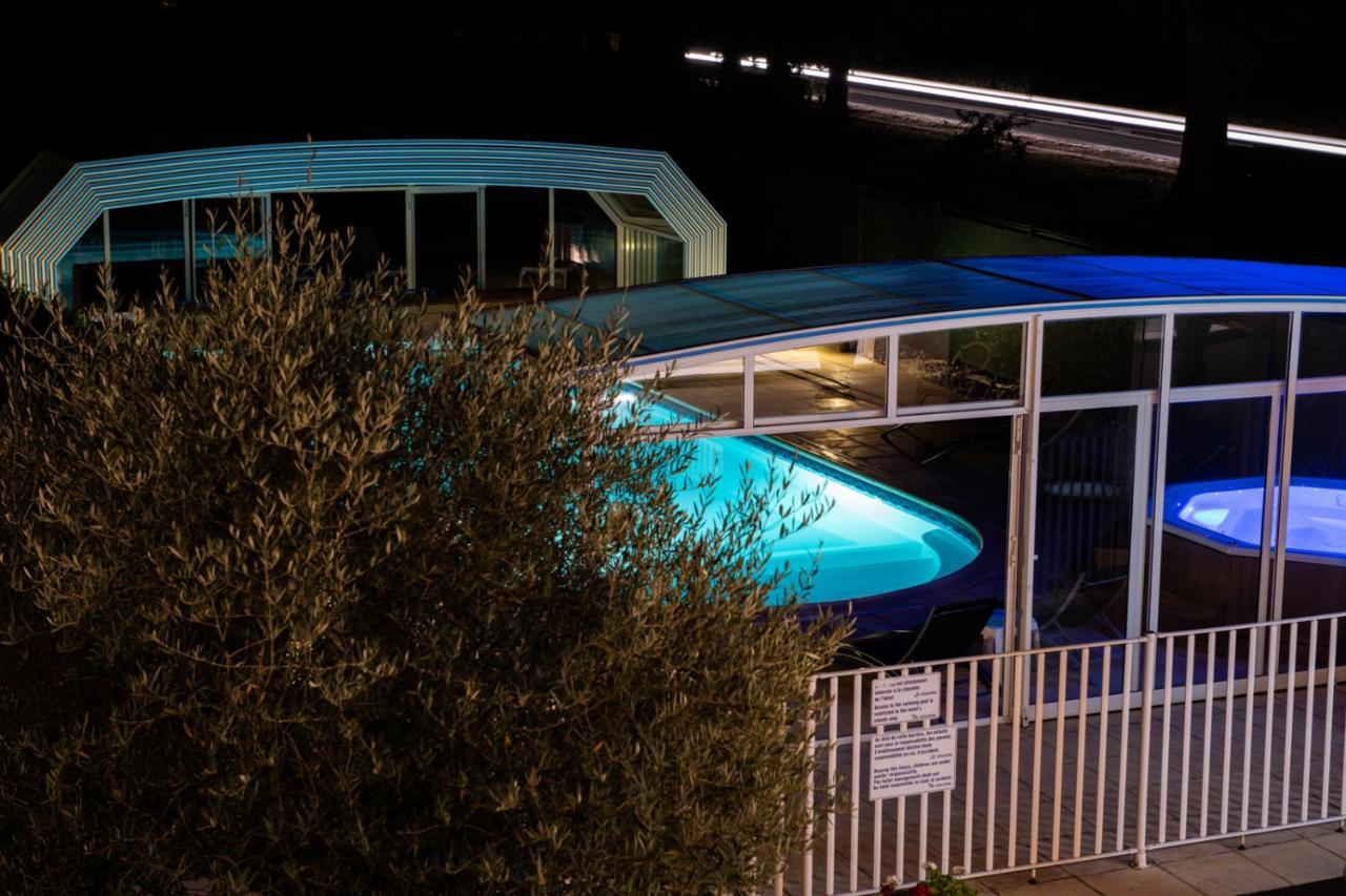 Logis Hotel Restaurant L'Escapade Le Pêchereau Екстериор снимка